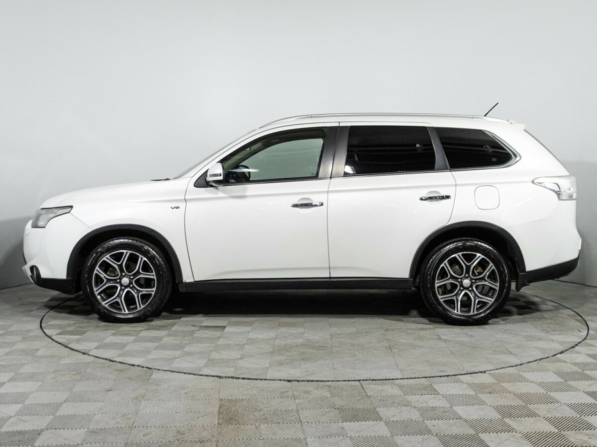Mitsubishi Outlander 2014 года с пробегом. Фото: #7
