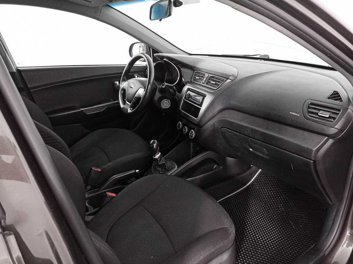 Kia Rio 2015 года с пробегом. Фото: #8