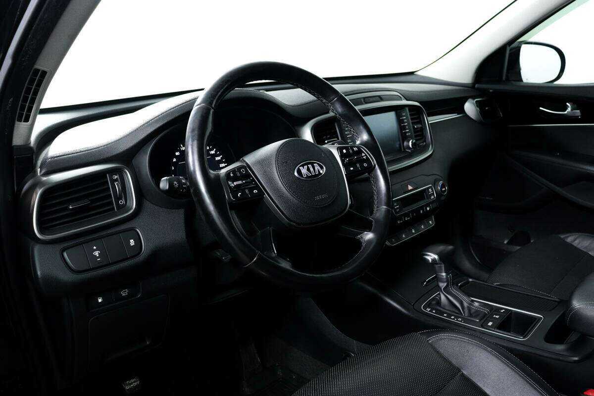Kia Sorento 2018 года с пробегом. Фото: #12