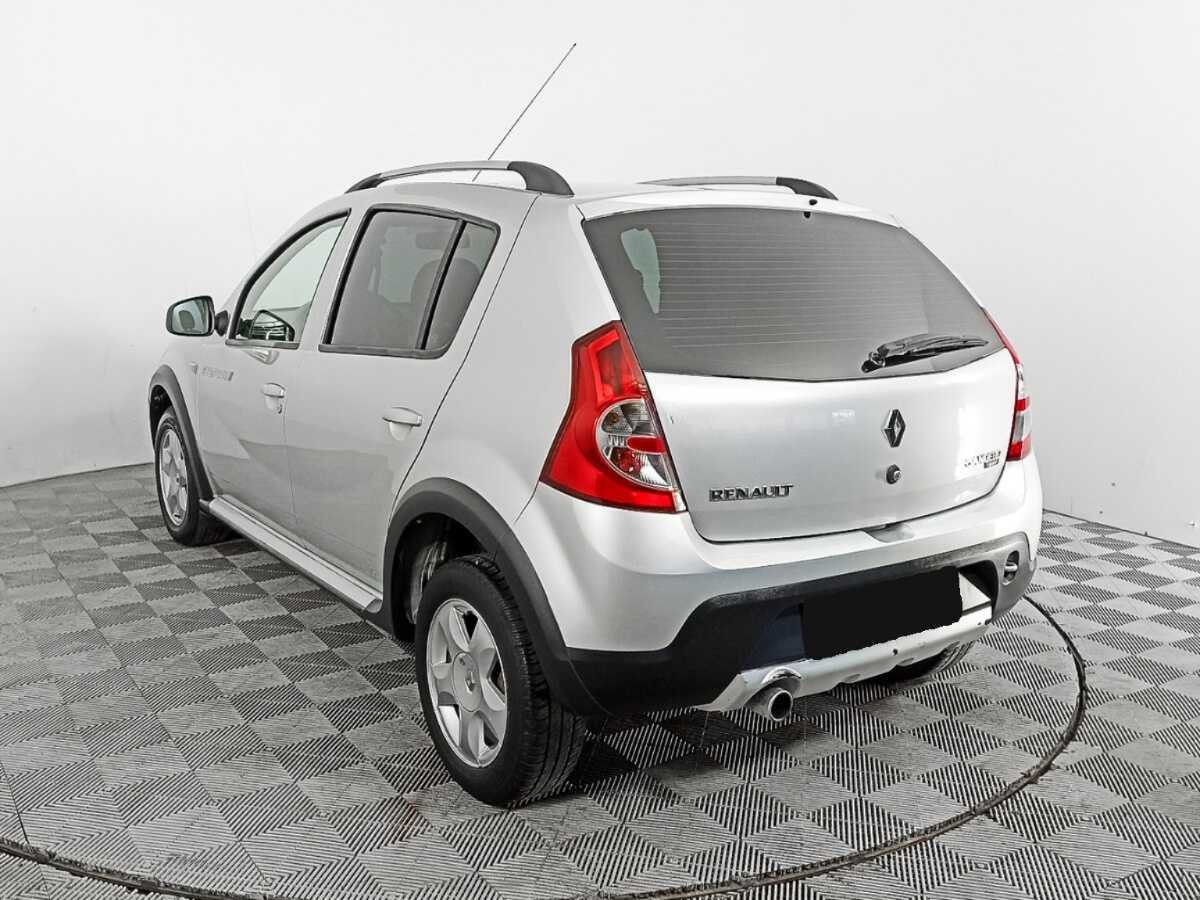 Renault Sandero 2013 года с пробегом. Фото: #6