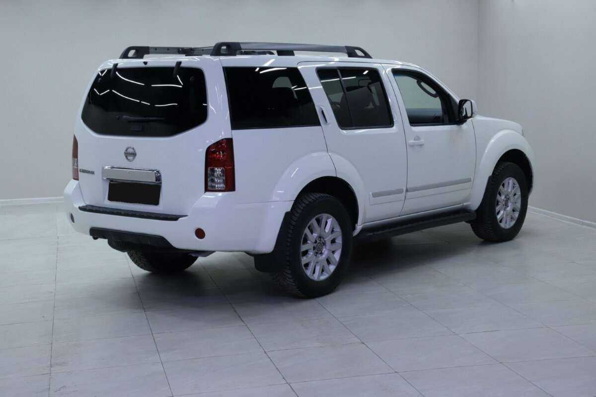 Nissan Pathfinder 2012 года с пробегом. Фото: #3