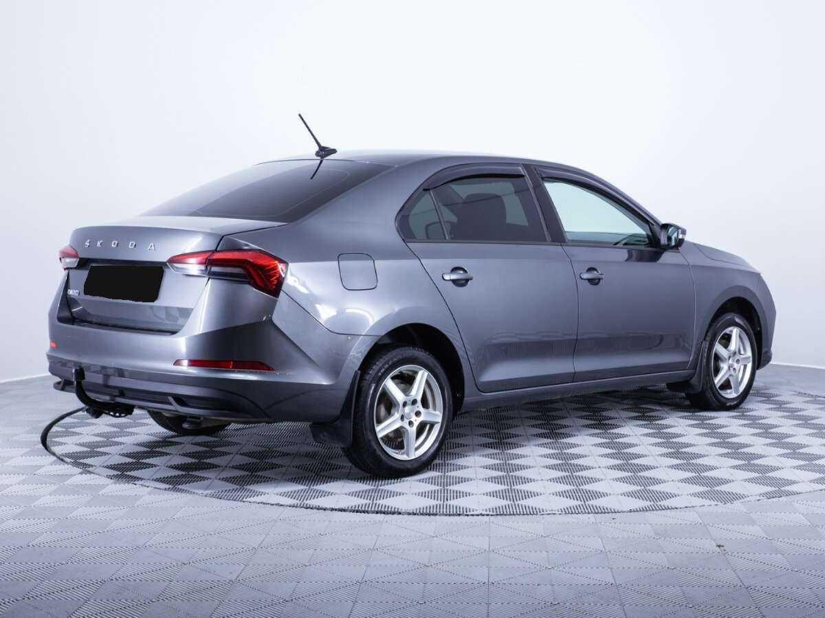 Skoda Rapid 2021 года с пробегом. Фото: #3