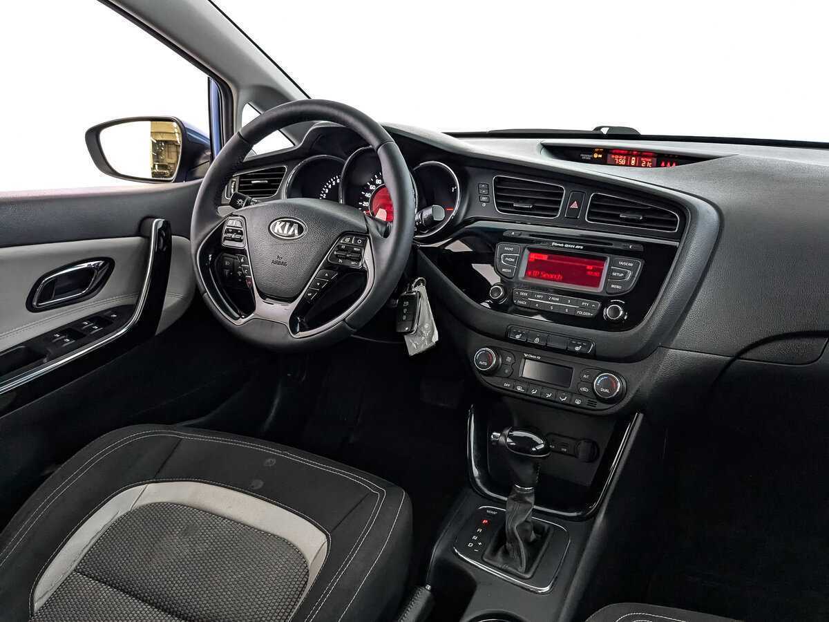 Kia Ceed 2013 года с пробегом. Фото: #16