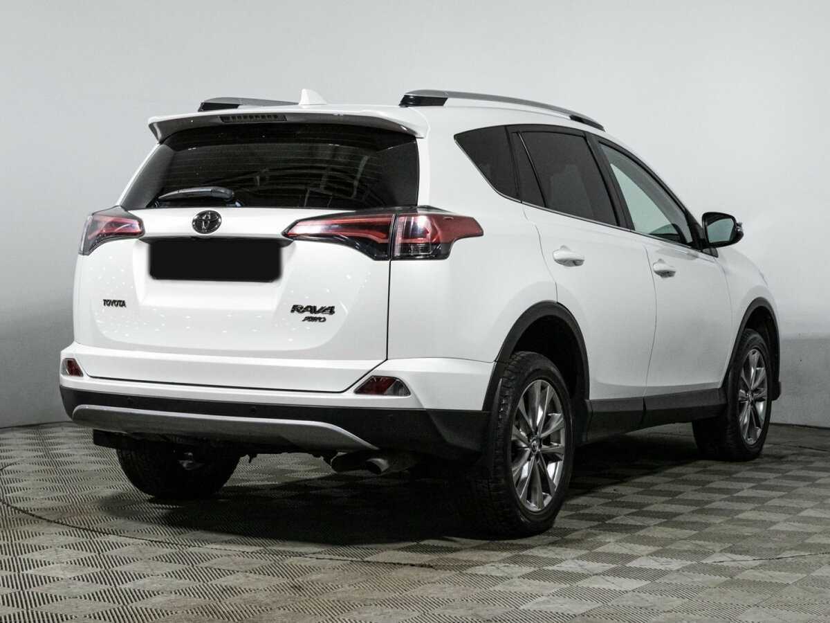 Toyota RAV4 2019 года с пробегом. Фото: #4