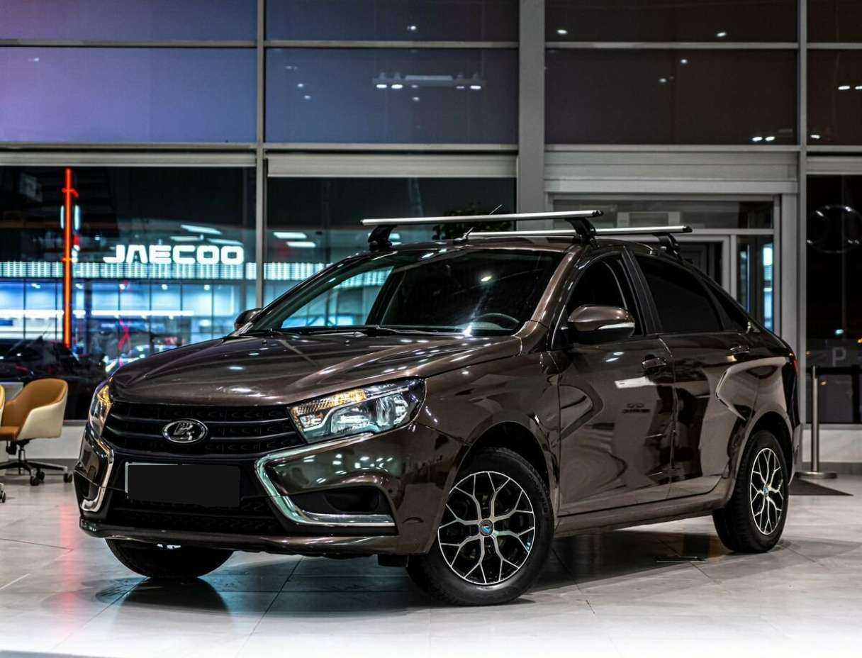 Lada (ВАЗ) Vesta 2021 года с пробегом. Посмотреть фото