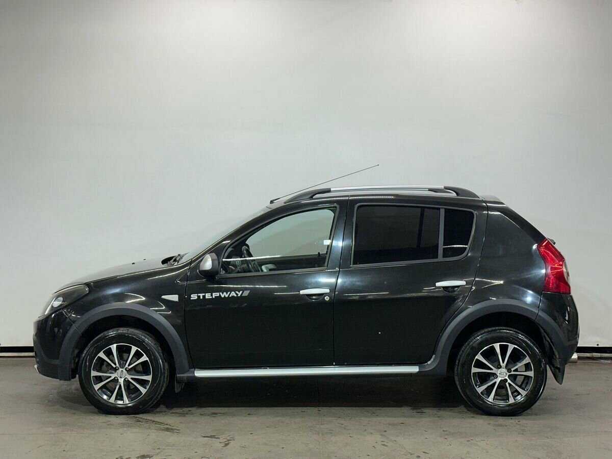 Renault Sandero 2012 года с пробегом. Фото: #7
