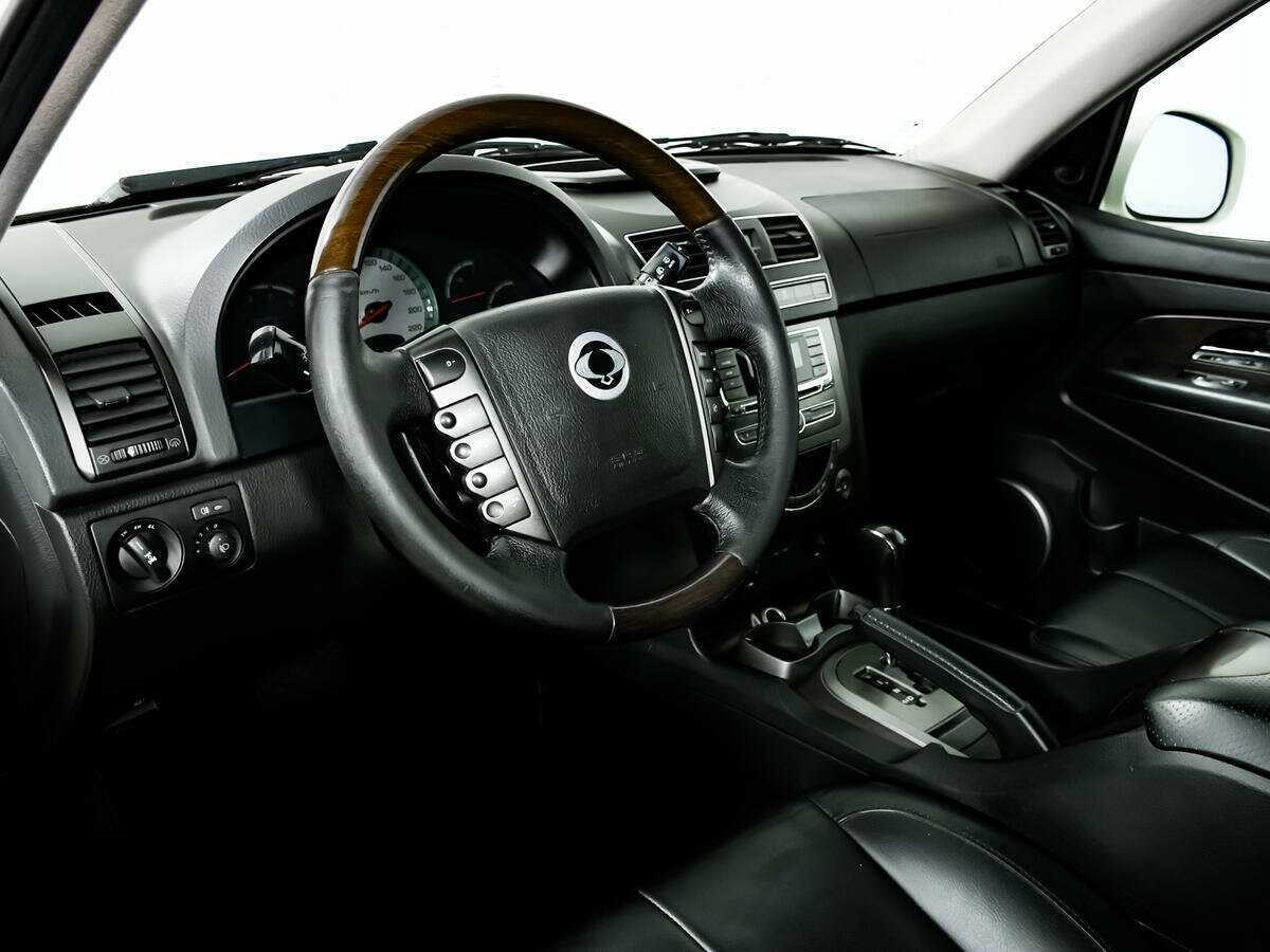 SsangYong Rexton 2013 года с пробегом. Фото: #12