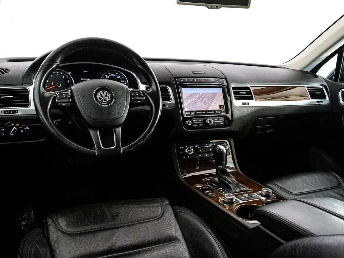 Volkswagen Touareg 2015 года с пробегом. Фото: #9