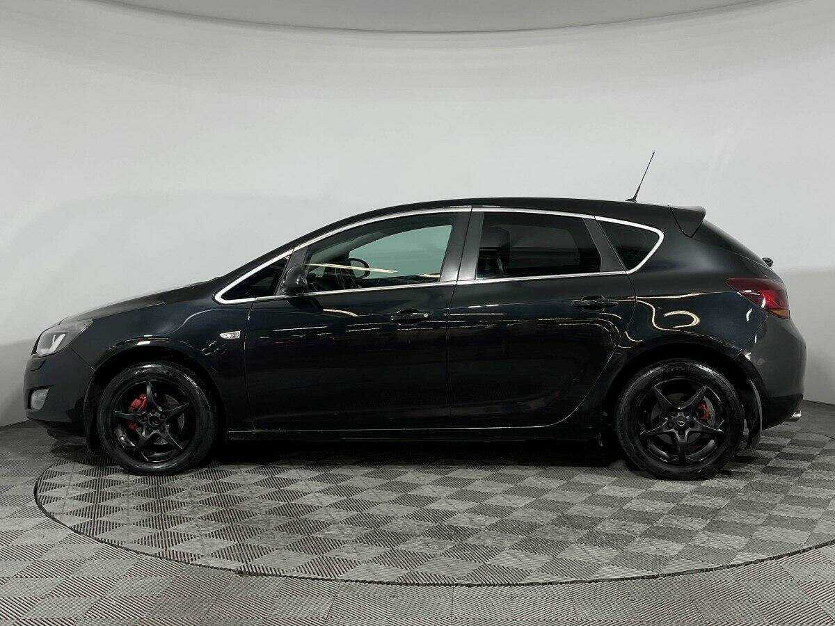 Opel Astra 2012 года с пробегом. Фото: #7