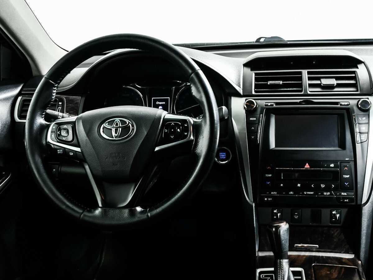 Toyota Camry 2016 года с пробегом. Фото: #10