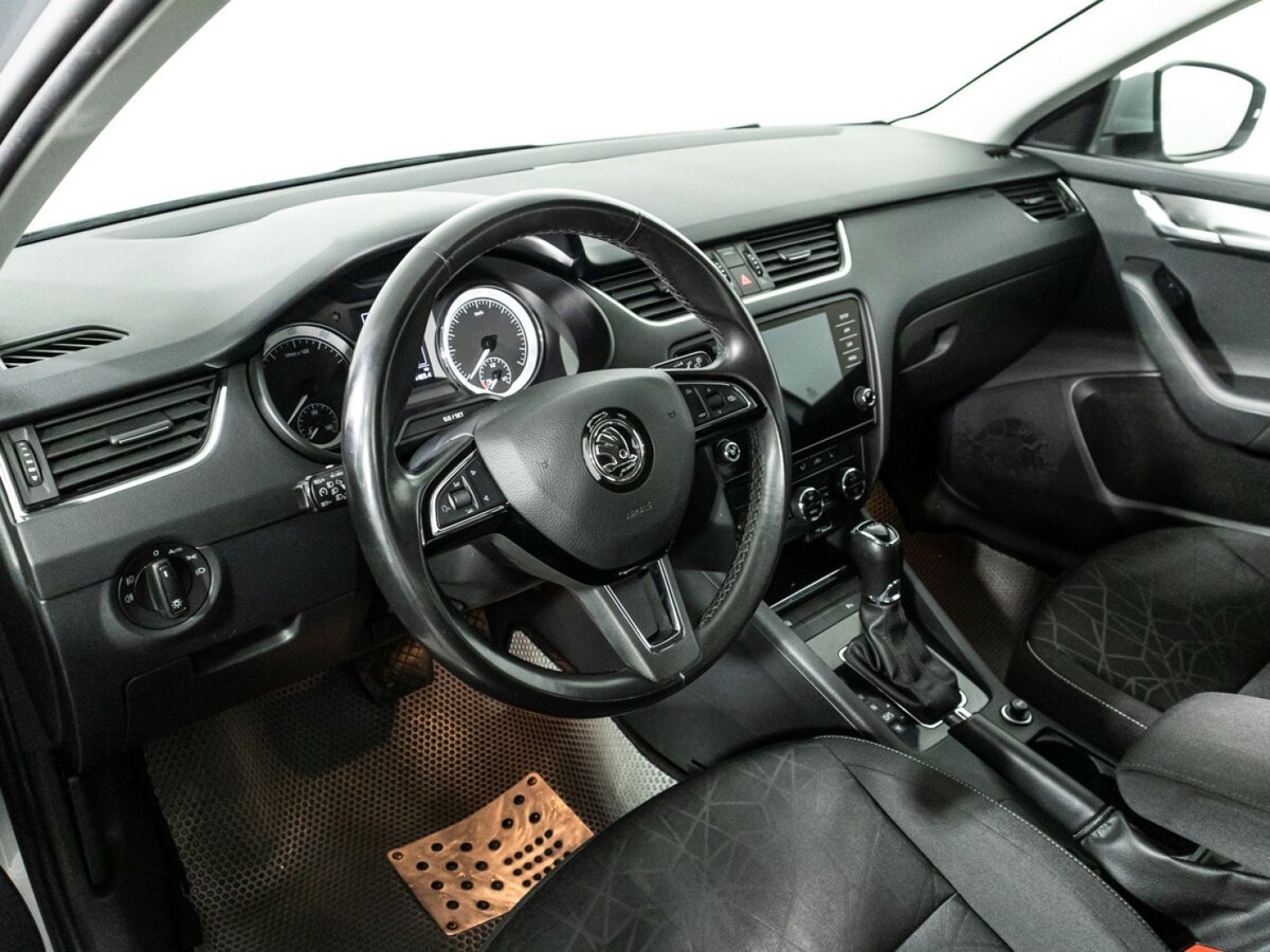 Skoda Octavia 2020 года с пробегом. Фото: #10