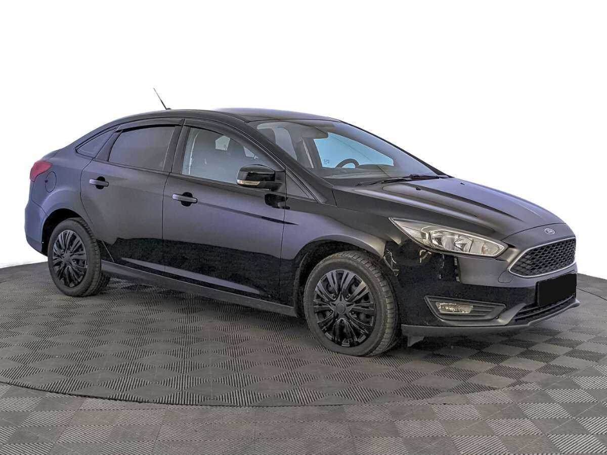 Ford Focus 2017 года с пробегом. Фото: #2
