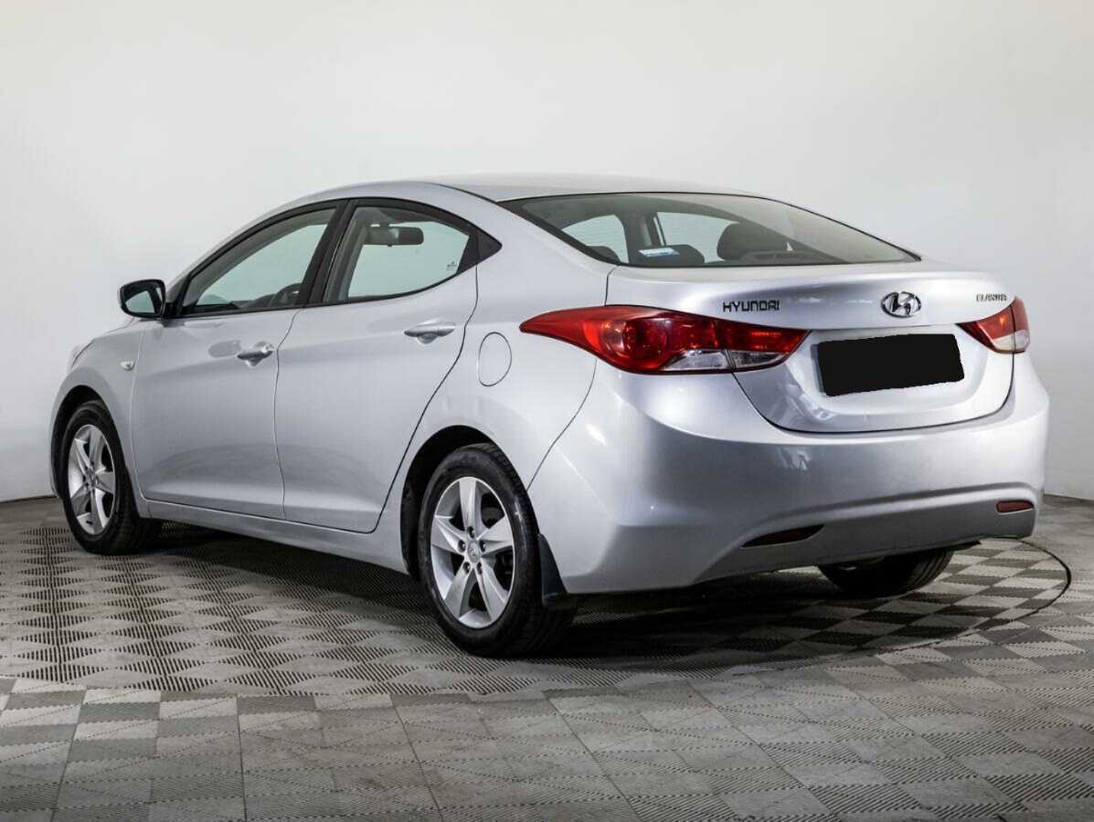 Hyundai Elantra 2013 года с пробегом. Фото: #6
