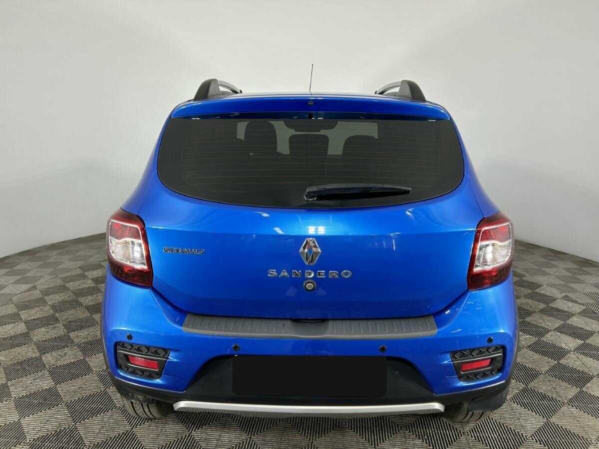 Renault Sandero 2016 года с пробегом. Фото: #2