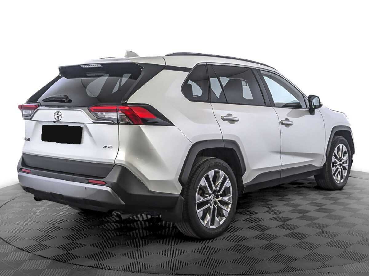 Toyota RAV4 2020 года с пробегом. Фото: #4
