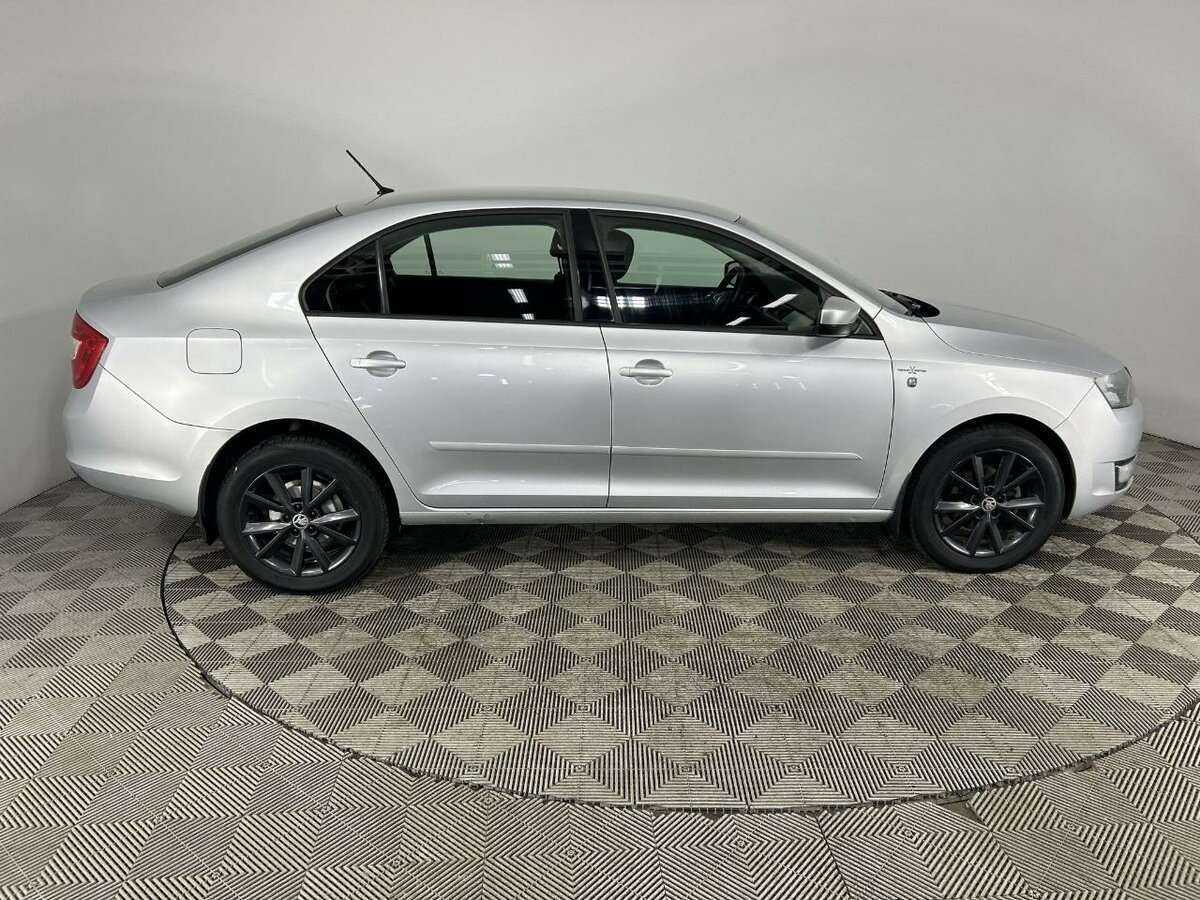 Skoda Rapid 2016 года с пробегом. Фото: #3