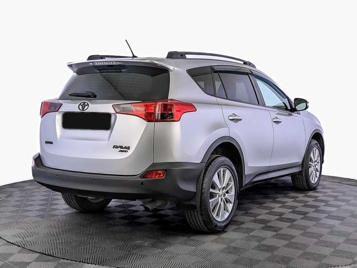 Toyota RAV4 2014 года с пробегом. Фото: #4