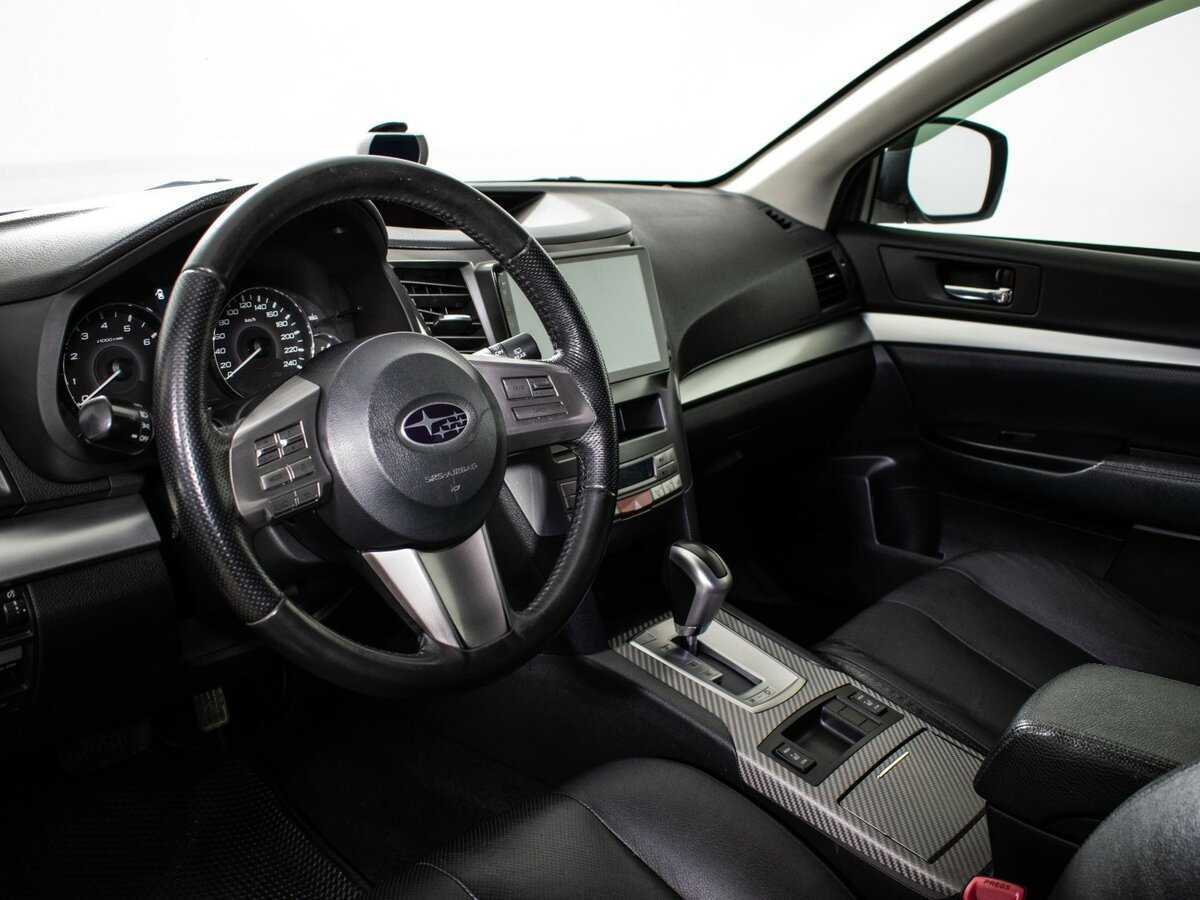 Subaru Outback 2012 года с пробегом. Фото: #12