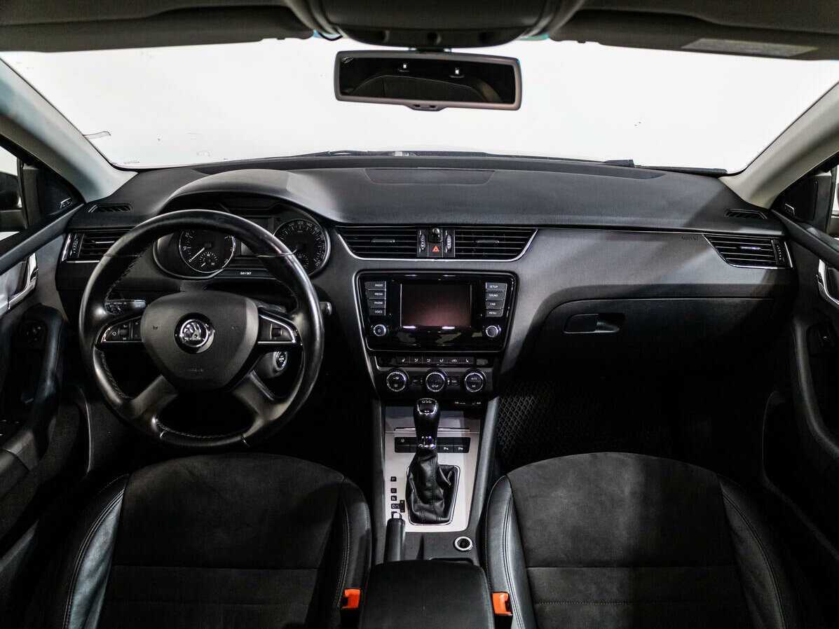 Skoda Octavia 2015 года с пробегом. Фото: #11