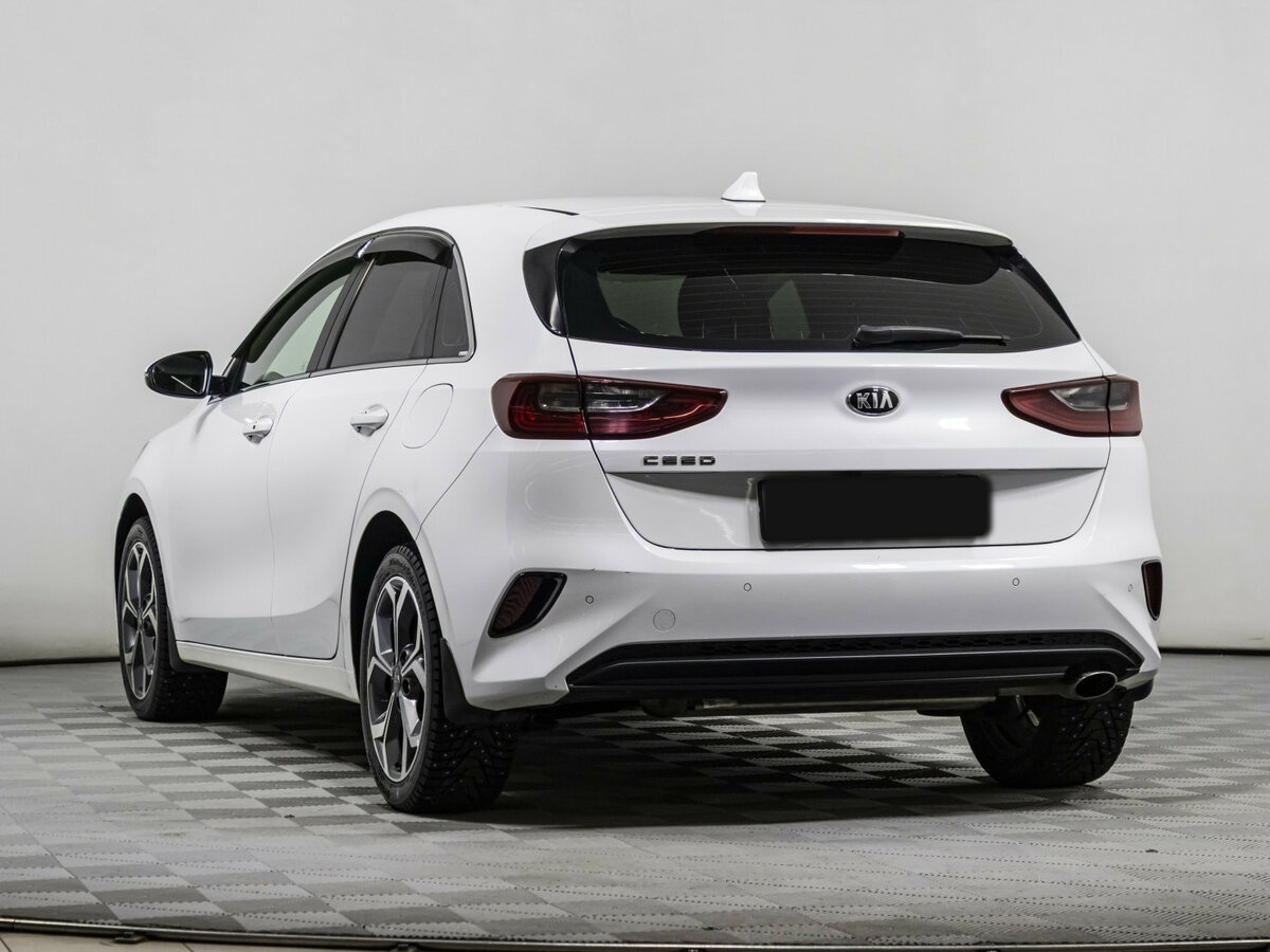 Kia Ceed 2021 года с пробегом. Фото: #5