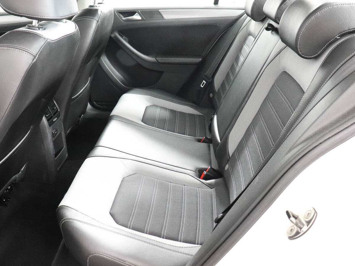 Volkswagen Jetta 2012 года с пробегом. Фото: #10