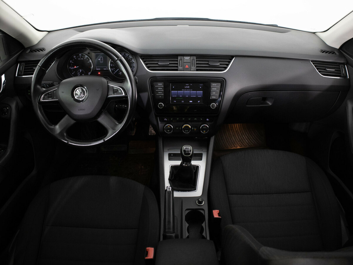 Skoda Octavia 2013 года с пробегом. Фото: #6