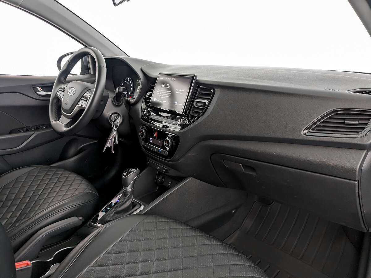 Hyundai Solaris 2021 года с пробегом. Фото: #8