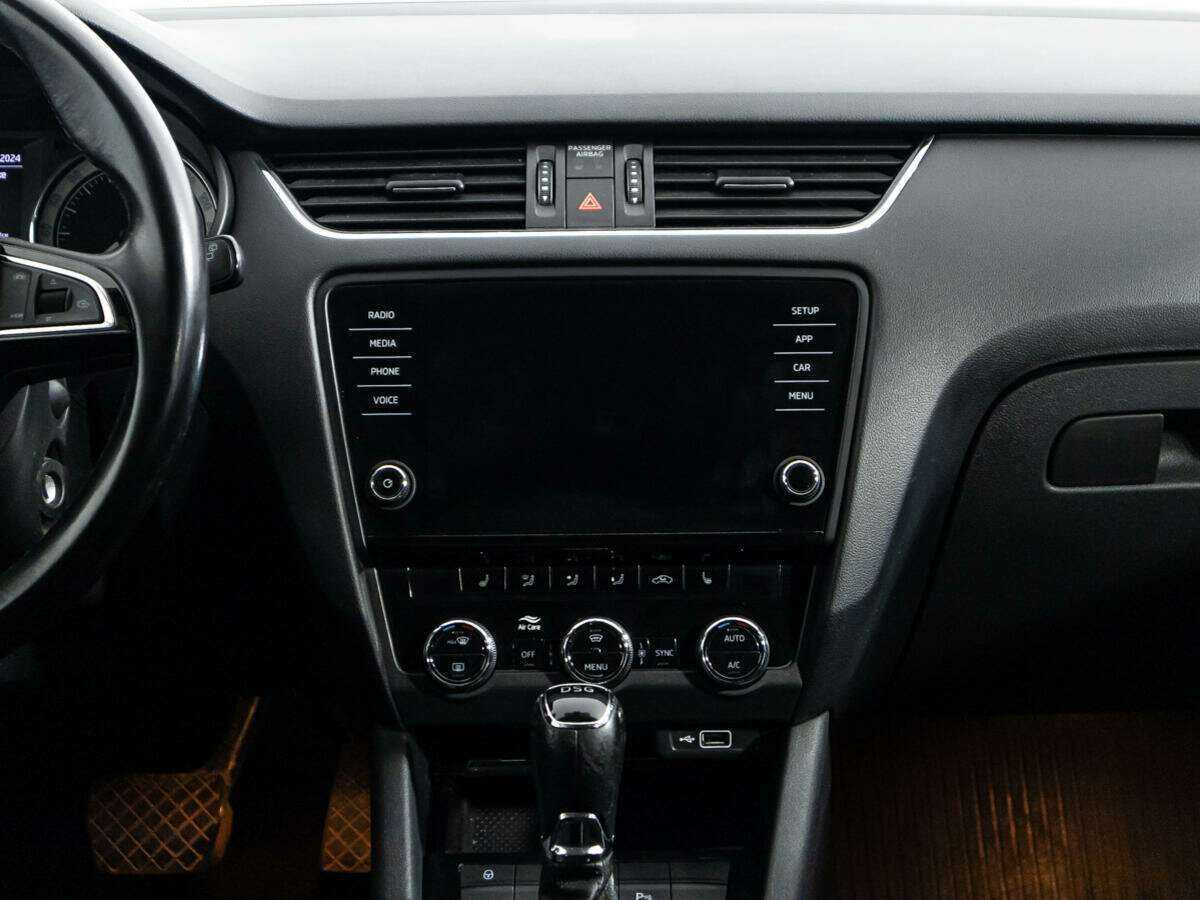 Skoda Octavia 2019 года с пробегом. Фото: #13