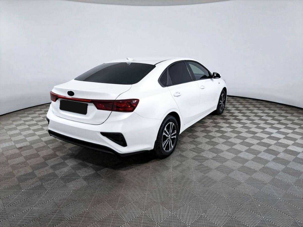 Kia Cerato 2018 года с пробегом. Фото: #4