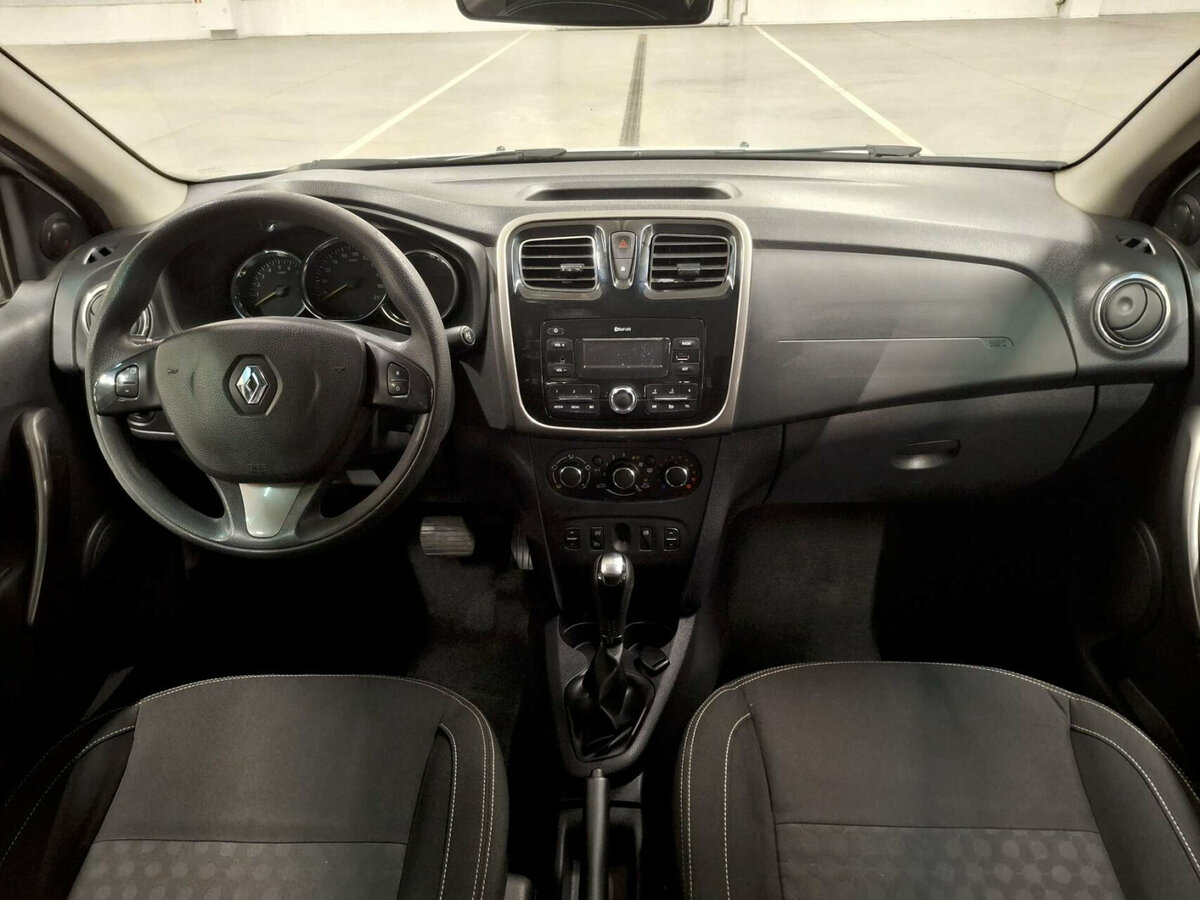 Renault Logan 2017 года с пробегом. Фото: #13
