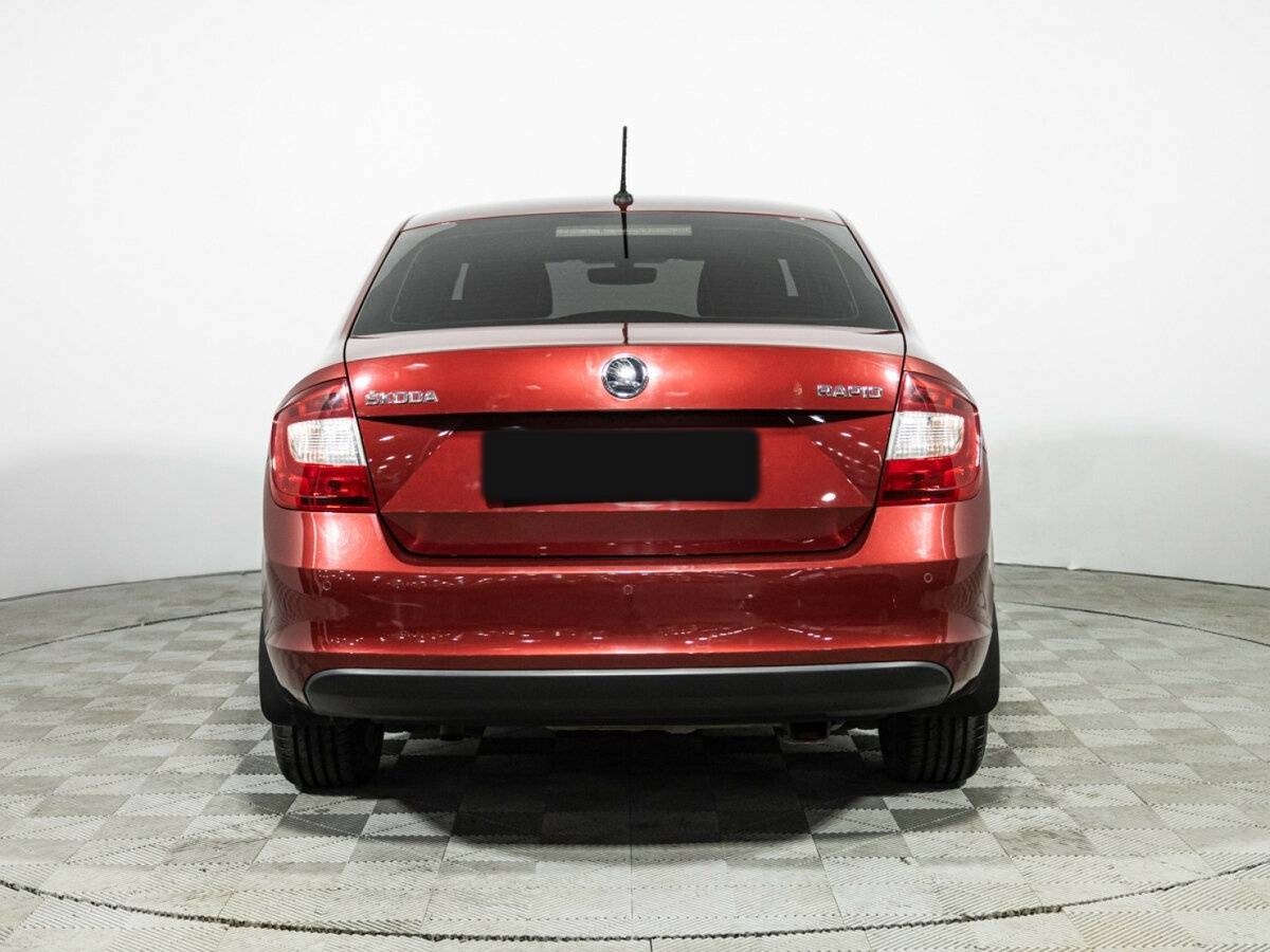 Skoda Rapid 2016 года с пробегом. Фото: #5