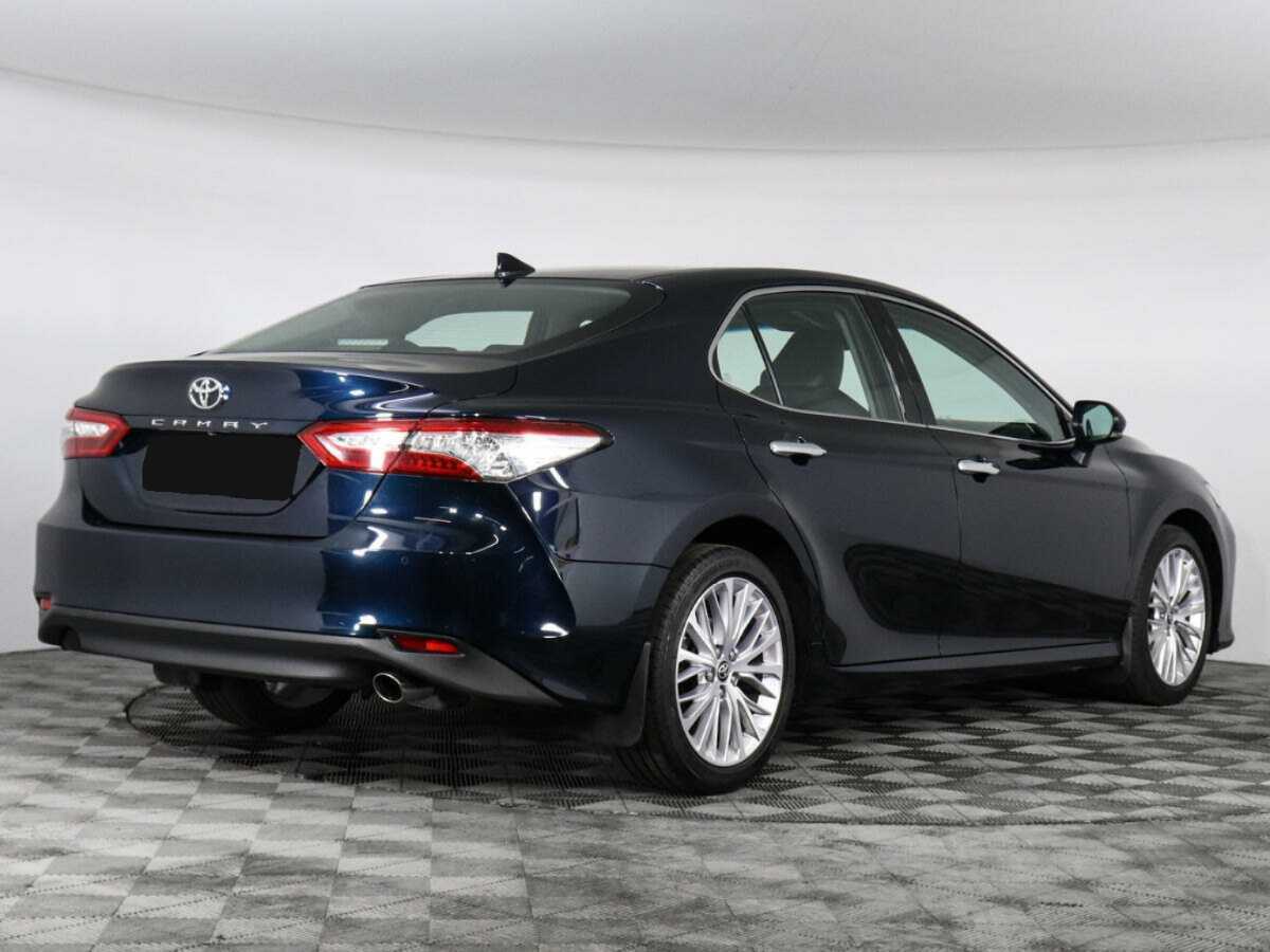 Toyota Camry 2020 года с пробегом. Фото: #4