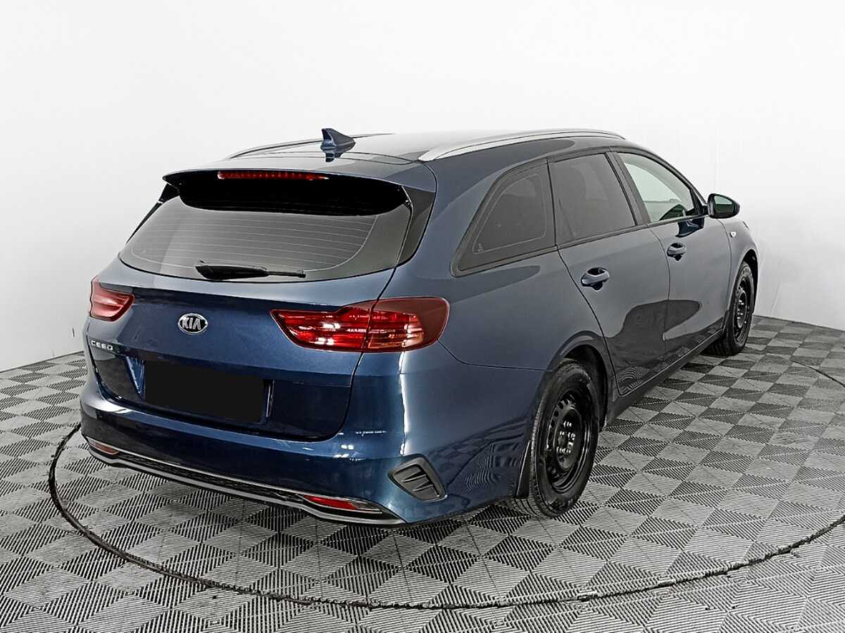 Kia Ceed 2021 года с пробегом. Фото: #4