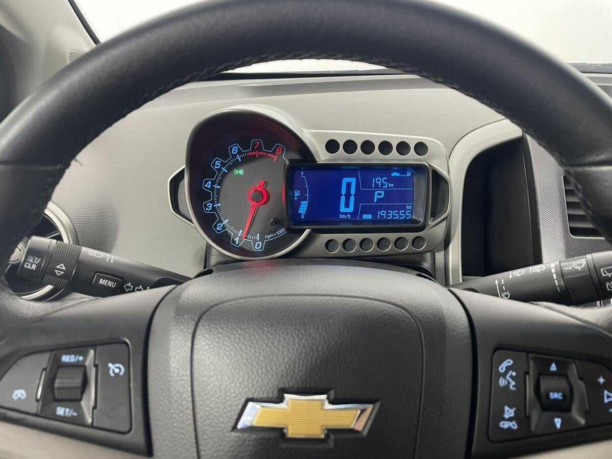 Chevrolet Aveo 2014 года с пробегом. Фото: #9
