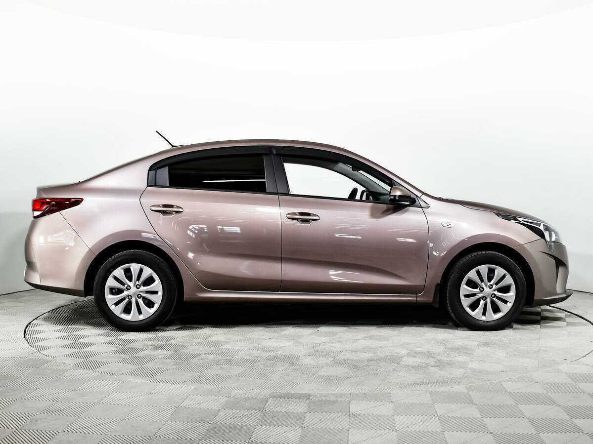 Kia Rio 2021 года с пробегом. Фото: #3