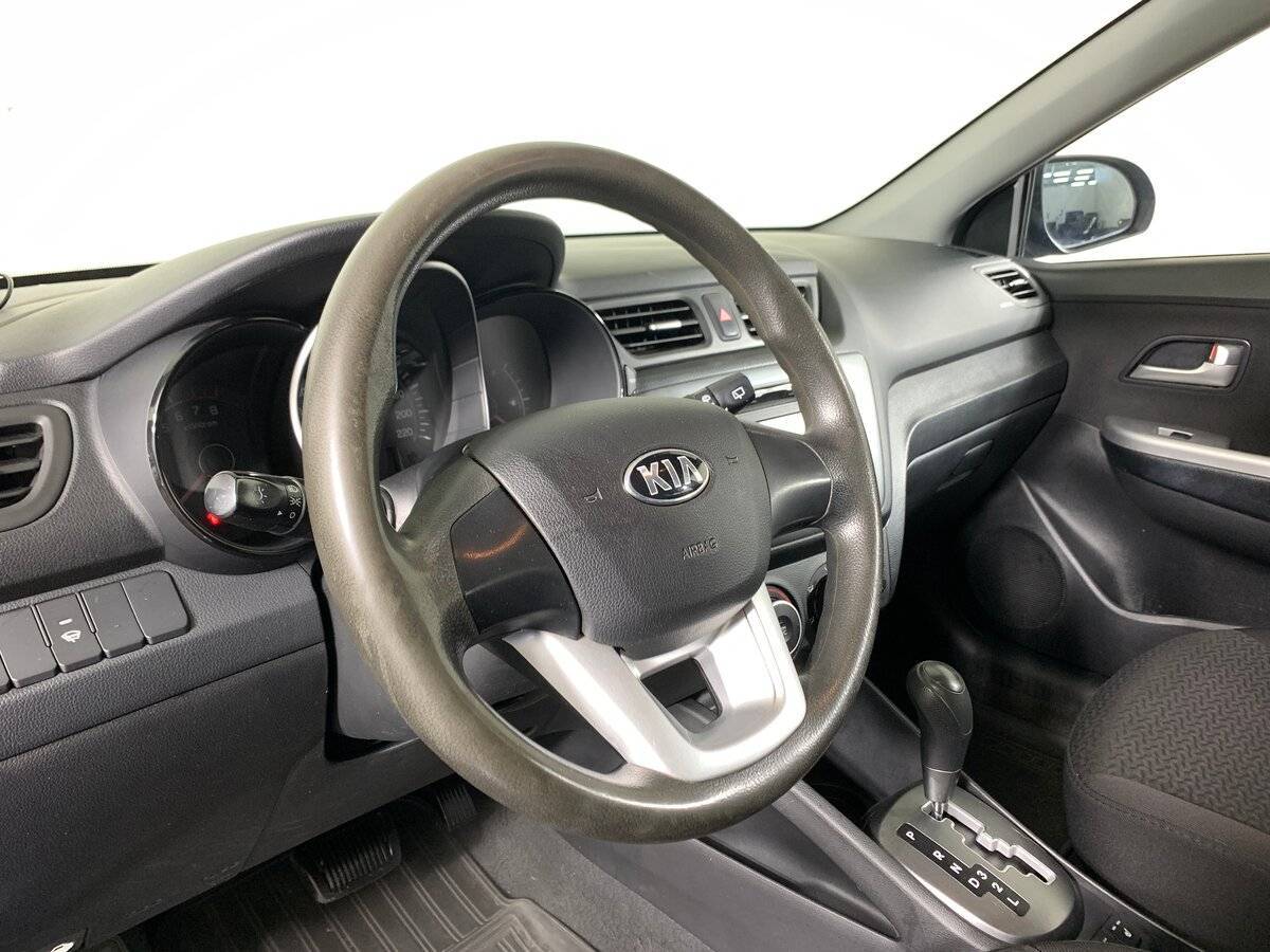 Kia Rio 2013 года с пробегом. Фото: #9