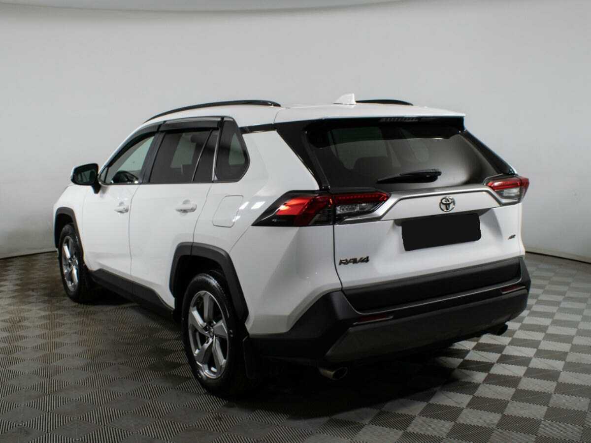 Toyota RAV4 2020 года с пробегом. Фото: #5