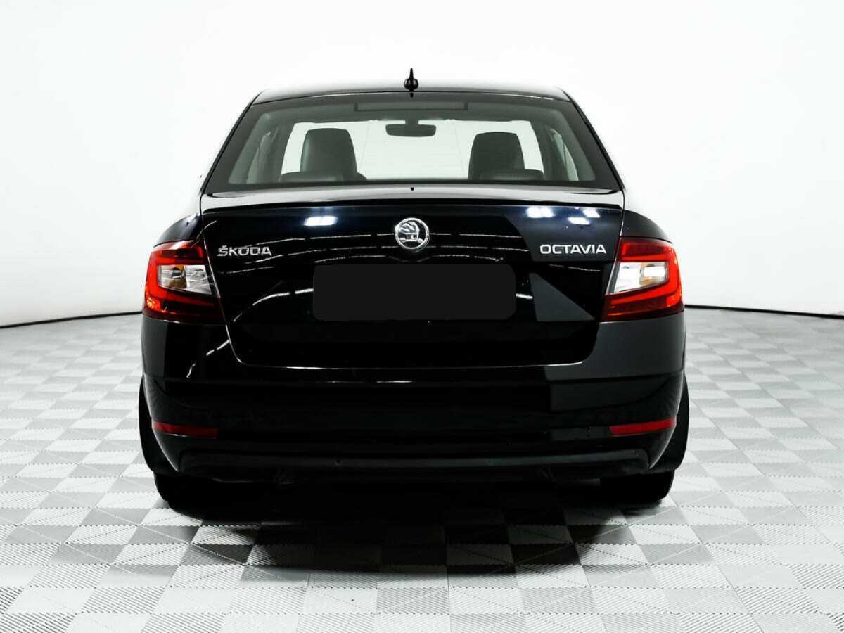 Skoda Octavia 2017 года с пробегом. Фото: #5