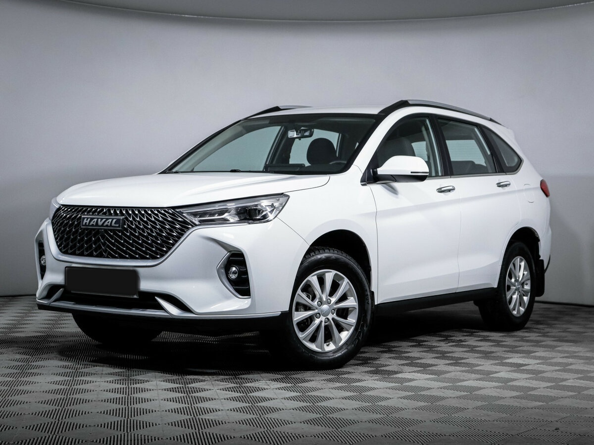 Haval M6 2024 года с пробегом. Посмотреть фото