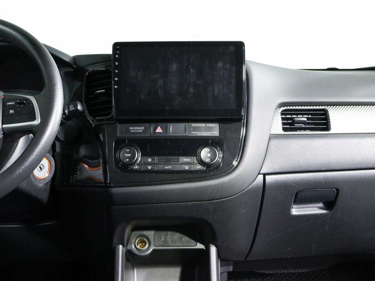Mitsubishi Outlander 2013 года с пробегом. Фото: #11