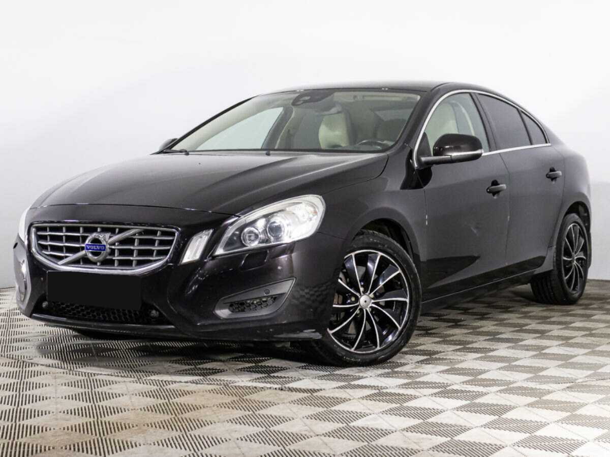 Volvo S60 2012 года с пробегом. Фото: #0