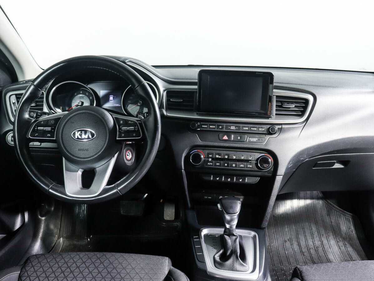 Kia Ceed 2018 года с пробегом. Фото: #10