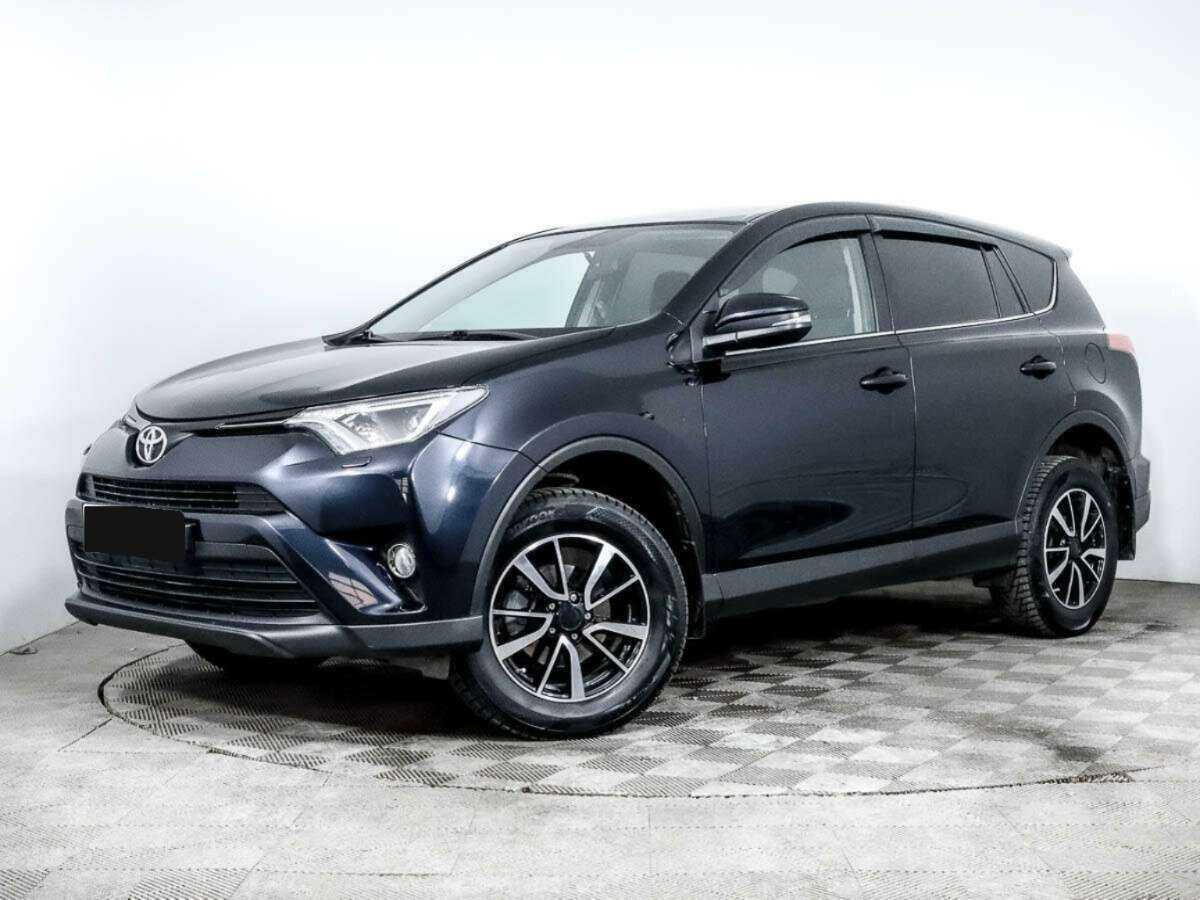 Toyota RAV4 2017 года с пробегом. Посмотреть фото