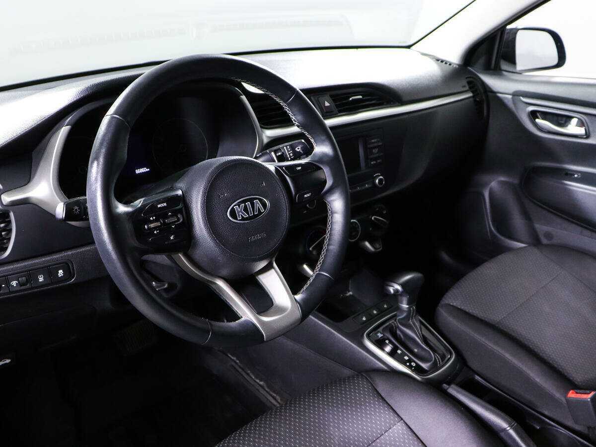 Kia Rio 2021 года с пробегом. Фото: #12