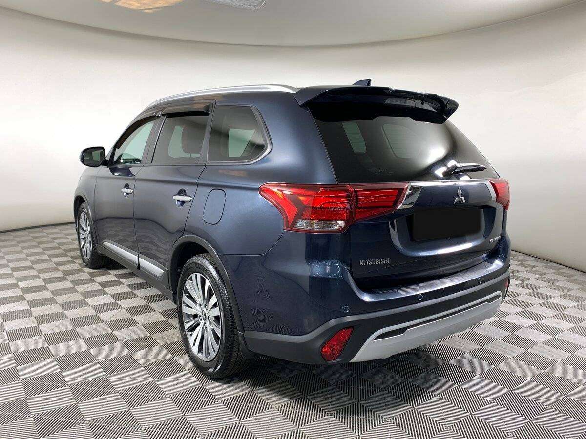 Mitsubishi Outlander 2020 года с пробегом. Фото: #6