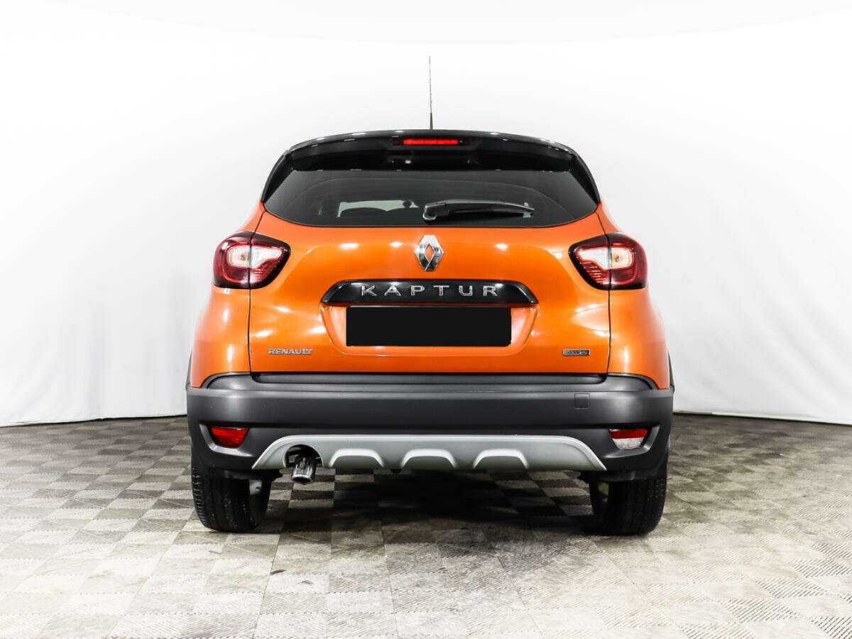 Renault Kaptur 2016 года с пробегом. Фото: #4