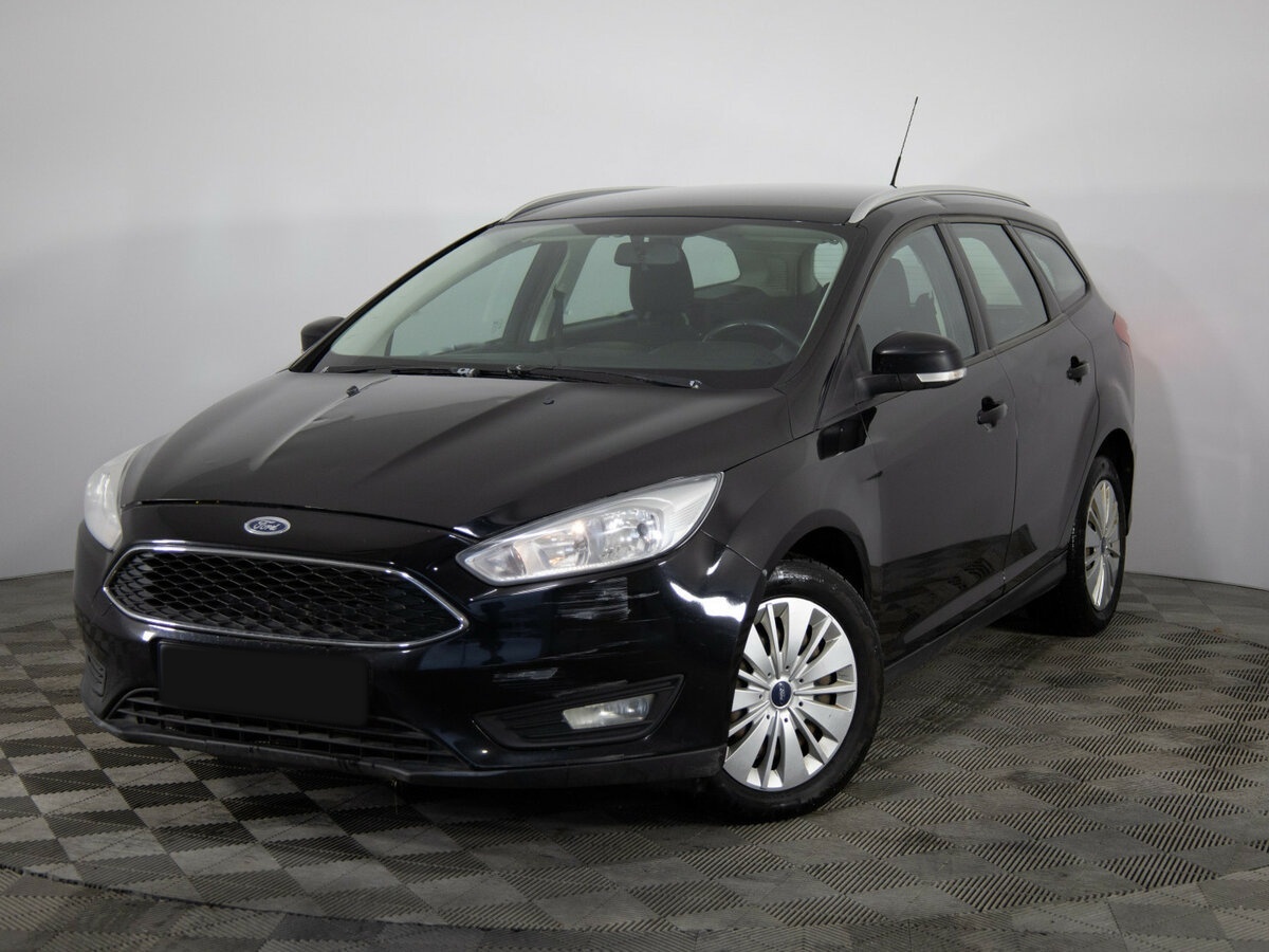 Ford Focus 2016 года с пробегом. Посмотреть фото