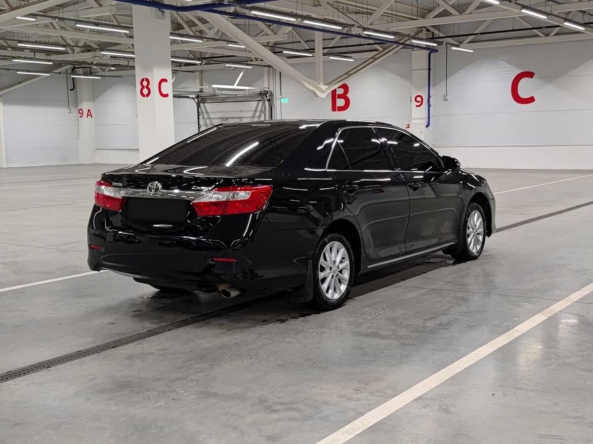 Toyota Camry 2014 года с пробегом. Фото: #4