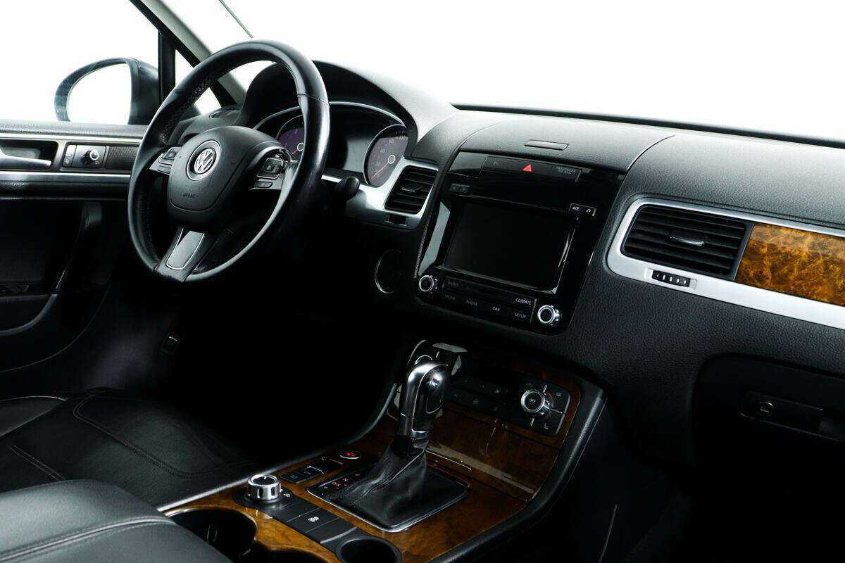 Volkswagen Touareg 2012 года с пробегом. Фото: #7