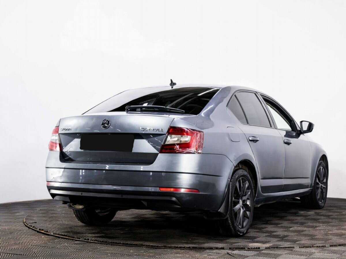 Skoda Octavia 2019 года с пробегом. Фото: #5